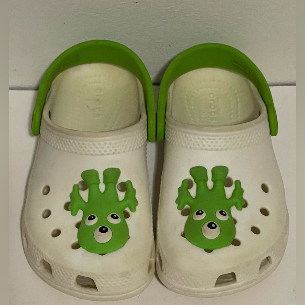 Crocs Kids Green and White